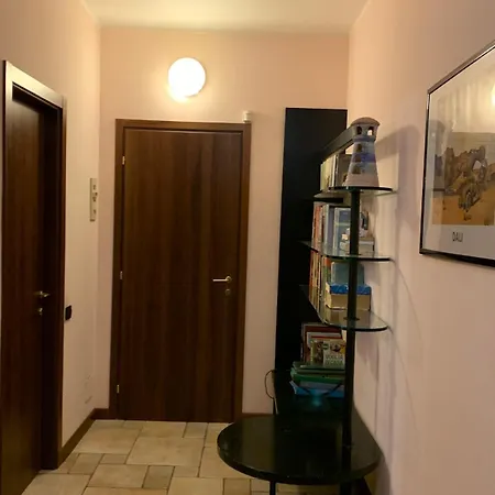 4 Bikers Apartment, 10 Lakes Around Varese