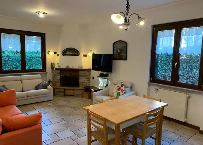 4 Bikers Apartment, 10 Lakes Around * וארסה